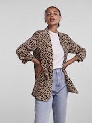 PIECES Animal Leopard Print Relaxed Ruched Sleeve Workwear 100% Cotton Blazer - Image 1 of 4