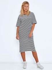 NOISY MAY Black Oversized Midi T-Shirt Dress - Image 1 of 7
