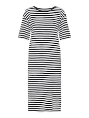NOISY MAY Black Oversized Midi T-Shirt Dress - Image 7 of 7