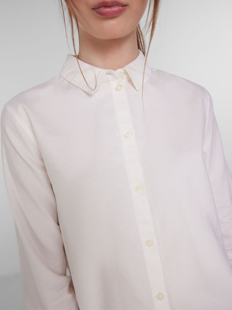 PIECES White Classic Oxford Workwear 100% Cotton Shirt - Image 2 of 4 PIECES White Classic Oxford Workwear 100% Cotton Shirt - Image 2 of 4