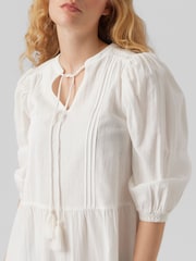 VERO MODA White Embroidered Detail Cotton Summer Boho Smock Dress - Image 4 of 5