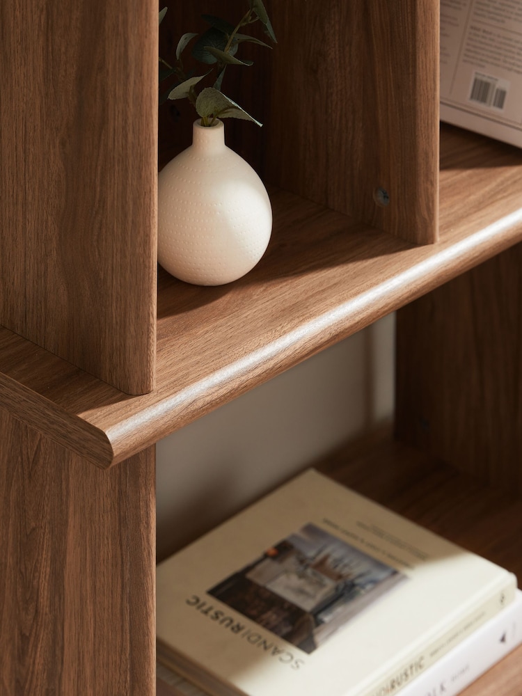 Dark Stepped Oak Effect Shelf - Image 2 of 6