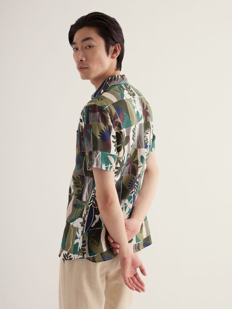Seasalt Cornwall Green Blue Heron Short Sleeve Shirt - Image 2 of 5 Seasalt Cornwall Green Blue Heron Short Sleeve Shirt - Image 2 of 5