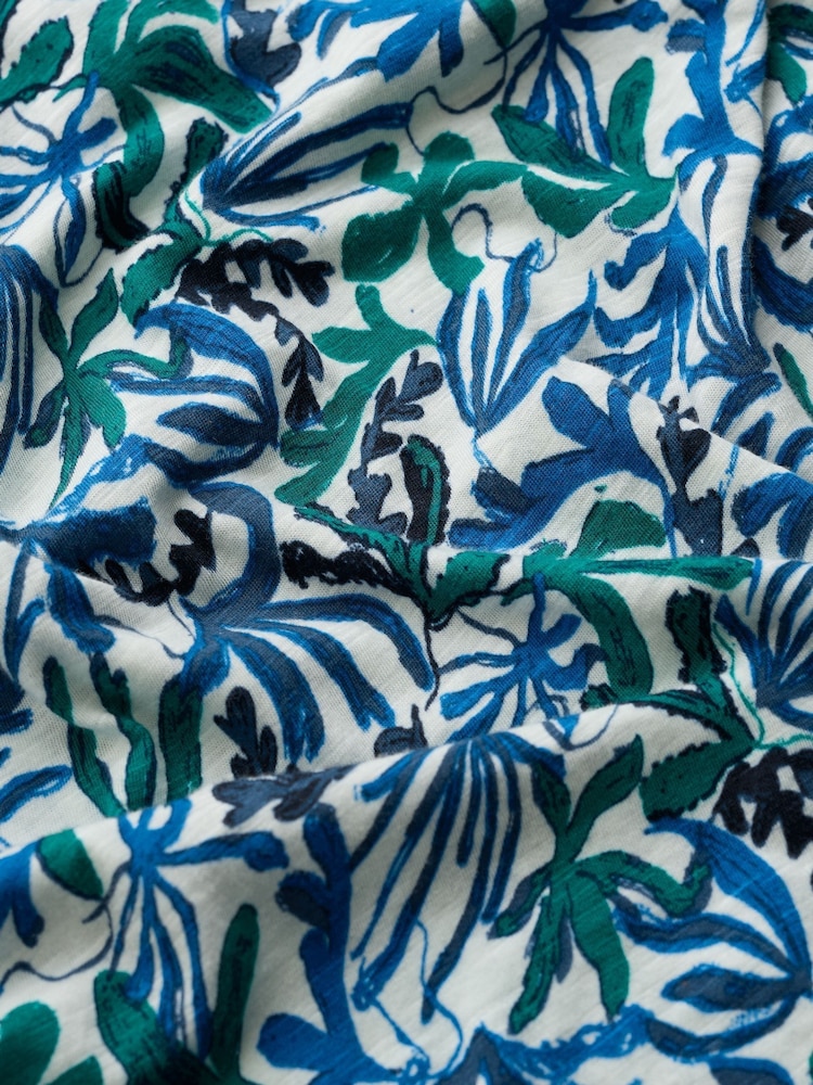 Seasalt Cornwall Green Purist Vest - Image 5 of 5
