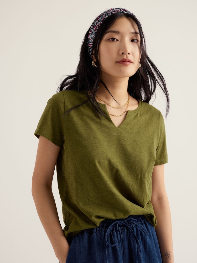 Seasalt Cornwall Green Kellow T-Shirt - Image 2 of 5 Seasalt Cornwall Green Kellow T-Shirt - Image 2 of 5