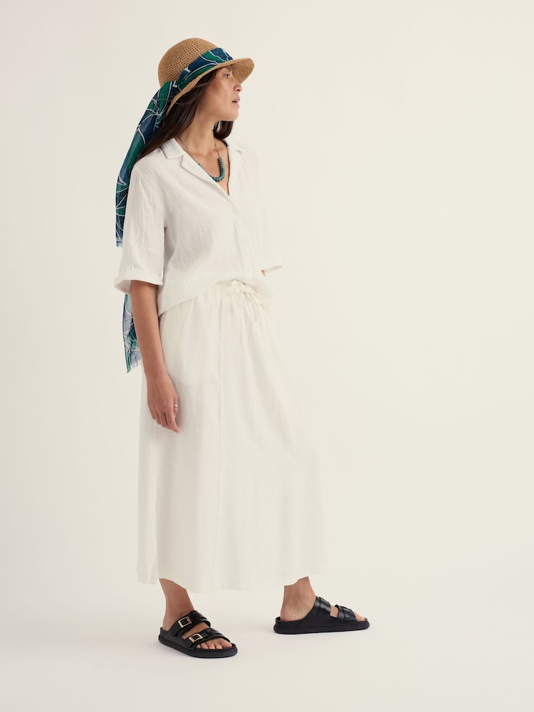 Seasalt Cornwall Green Wilcove Scarf - Image 2 of 5 Seasalt Cornwall Green Wilcove Scarf - Image 2 of 5
