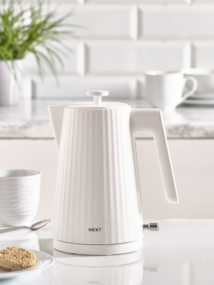 White Sleek Kettle - Image 1 of 5