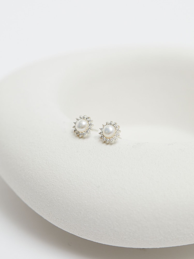 Simply Silver Sterling Silver Tone 925 Freshwater Pearl And Cubic Zirconia Halo Stud Earrings - Image 2 of 2