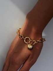 Jon Richard Gold Tone Polished Ball Bracelet - Image 4 of 4