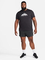 Negro/gris - Pantalones cortos para correr Dri-FIT Stride de 5 pulgadas de Nike - Imagen 8 de 13