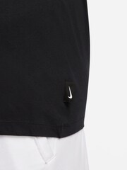 Nike Black Sportswear Graphic 100% Cotton T-Shirt - Image 8 of 9