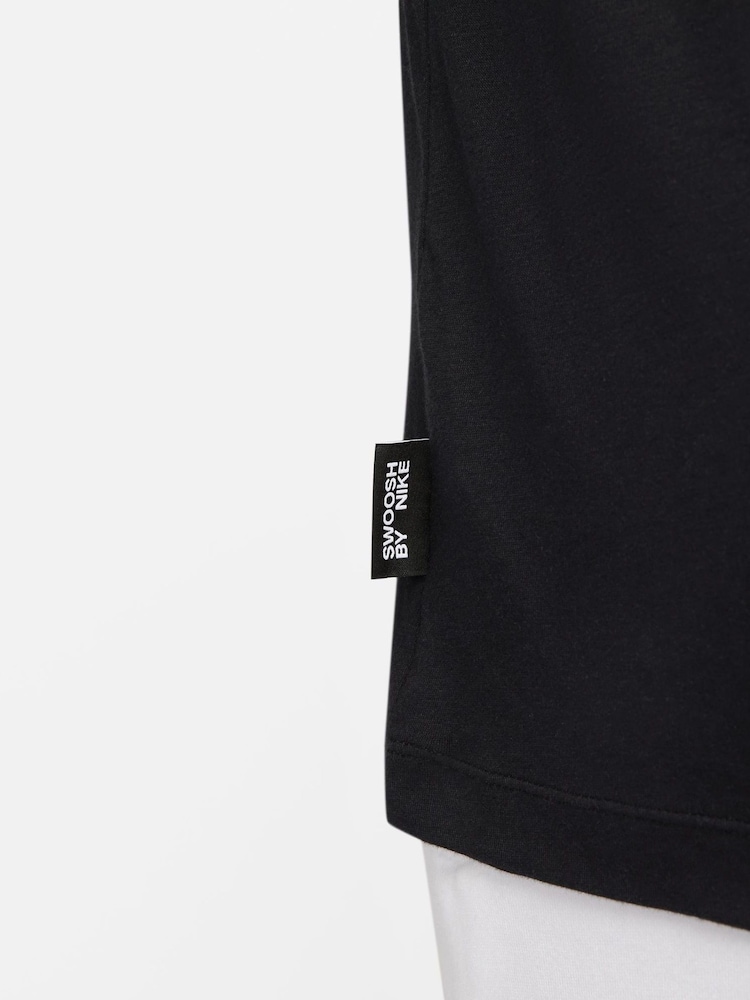 Nike Black Sportswear Graphic 100% Cotton T-Shirt - Image 9 of 9 Nike Black Sportswear Graphic 100% Cotton T-Shirt - Image 9 of 9
