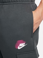 Nike Black/Grey Standard Issue Cargo Joggers - Image 3 of 6