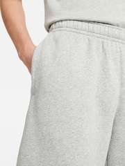 Nike Club Cargoshorts aus Fleece  - Bild 4 von 8