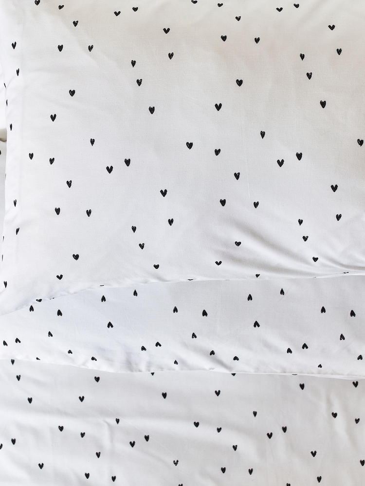 Black/White Hearts 100% Cotton Duvet Cover And Pillowcase Set - Image 7 of 7