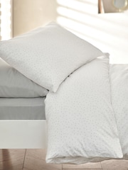 White Speckle Pattern 100% Cotton Printed Bedding Duvet Cover and Pillowcase Set - Image 5 of 8