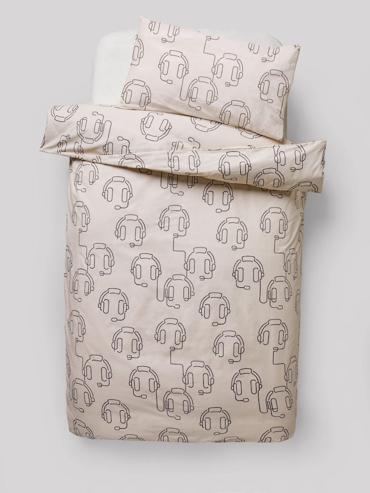 2 Pack Mono Beige Gamer Duvet Cover and Pillowcases Set - Image 11 of 13