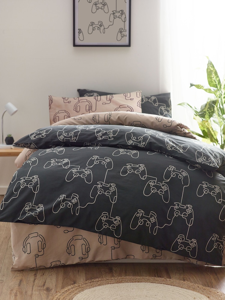 2 Pack Mono Beige Gamer Duvet Cover and Pillowcases Set - Image 2 of 13