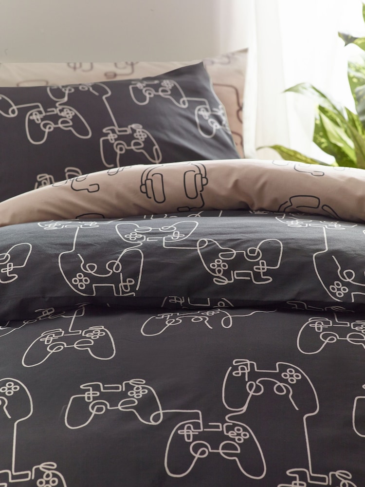 2 Pack Mono Beige Gamer Duvet Cover and Pillowcases Set - Image 6 of 13