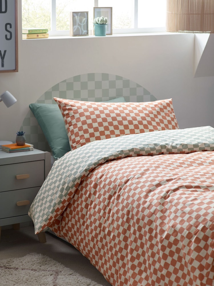 Sage/Rust Checkerboard 100% Cotton Printed Bedding Duvet Cover and Pillowcase Set - Image 2 of 9