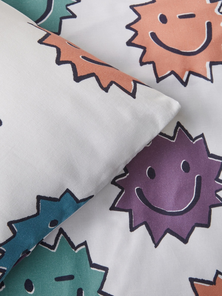 Natural Spikey Faces 100% Cotton Printed Bedding Duvet Cover and Pillowcase Set - Image 8 of 8