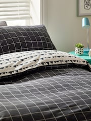 Monochrome 100% Cotton Printed Bedding Duvet Cover and Pillowcase Set - Image 3 of 10