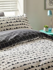 Monochrome 100% Cotton Printed Bedding Duvet Cover and Pillowcase Set - Image 4 of 10