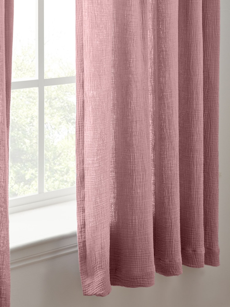 Pink 100% Cotton Crinkle Pencil Pleat Curtains - Image 4 of 5