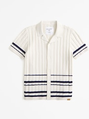 Abercrombie & Fitch – Strickhemd mit Streifendetail in Natur - Bild 1 von 2