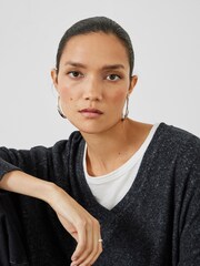 Hush Elle Superweiches Sweat-Top mit V-Ausschnitt - Bild 4 von 5