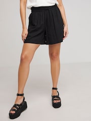 Simply Be Black Tie Waist Linen Shorts - Image 1 of 4