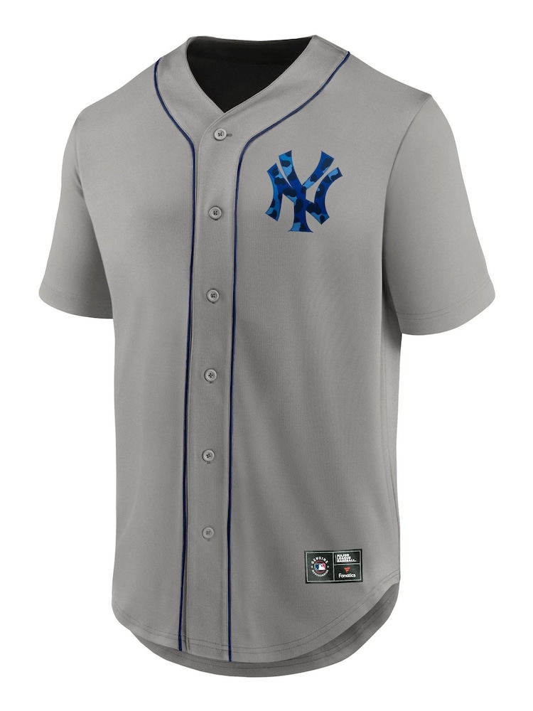 Fanatics Grey MLB New York Yankees Animal Foundations FootBall Shirt - Image 2 of 3