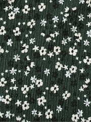 Live Unlimited Green Curve Petite Ditsy Jersey Shirred Waist Dress - Image 5 of 5