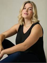 Live Unlimited Black Curve 100% Cotton Slub V-Neck Vest - Image 4 of 5