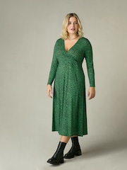 Live Unlimited Green Curve Spot Print Jersey Wrap Dress - Image 1 of 5
