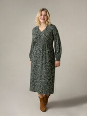Live Unlimited Green Curve Ditsy Jersey Shirred Waist Dress - Image 1 of 8