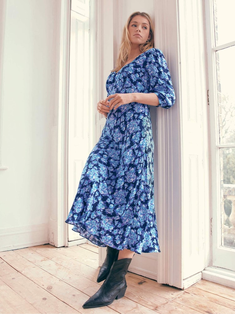 Ro&Zo Blurred Floral Print V-Neck Midi Dress - Image 2 of 9