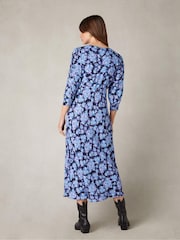 Ro&Zo Blurred Floral Print V-Neck Midi Dress - Image 5 of 9