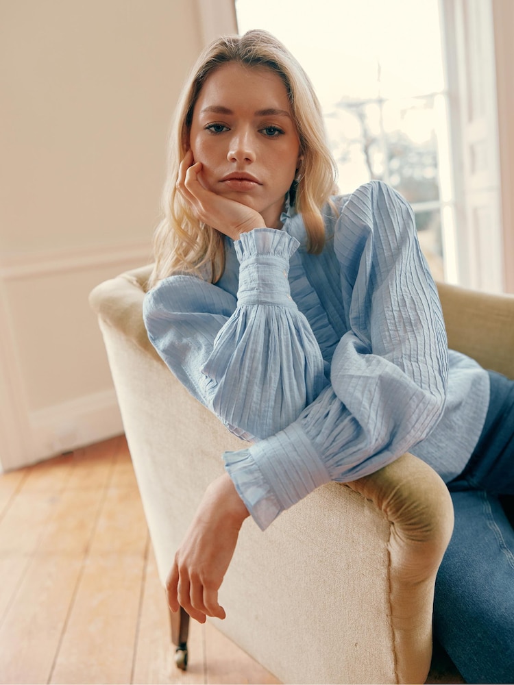 Ro&Zo Blue Pintuck Blouse - Image 2 of 9 Ro&Zo Blue Pintuck Blouse - Image 2 of 9