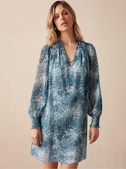 Ro&Zo Blue Mini Leopard Print Shirred Shoulder Dress - Image 3 of 8
