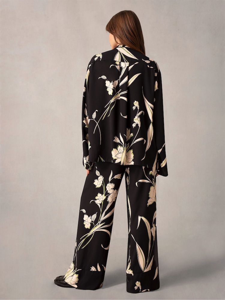 Ro&Zo Climbing Floral Seam Detail Black Trousers - Image 2 of 5