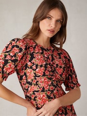 Ro&Zo Black Red Rose Print Ruched Front Midi Dress - Image 5 of 9