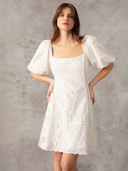 Ro&Zo White Lace Puff Sleeve Square Neck Dress - Image 4 of 9