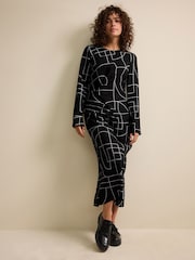 Black & White Geometric Print Twist Waist Long Sleeve Midi Dress - Image 1 of 3