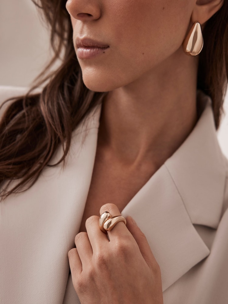 Mint Velvet Gold Tone Curved Ring - Image 3 of 3