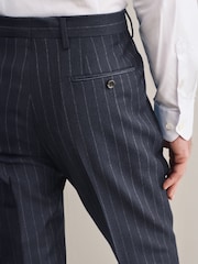 Bleu marine - Coupe ajustée  Signature Empire Mills British Wool Rayure Pantalon de costume - Image 4 de 8