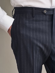 Bleu marine - Coupe ajustée  Signature Empire Mills British Wool Rayure Pantalon de costume - Image 5 de 8