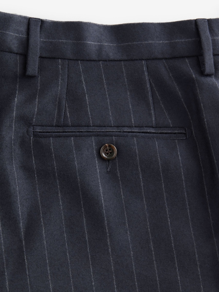 Bleu marine - Coupe ajustée  Signature Empire Mills British Wool Rayure Pantalon de costume - Image 8 of 8