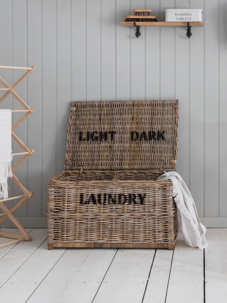 Garden Trading Natural Bembridge Dark & Lights Laundry Chest - Image 1 of 3 Garden Trading Natural Bembridge Dark & Lights Laundry Chest - Image 1 of 3