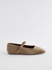 Green Velvet Standard/Wide Fit Forever Comfort® Square Toe Mary Jane Shoes - Image 5 of 8